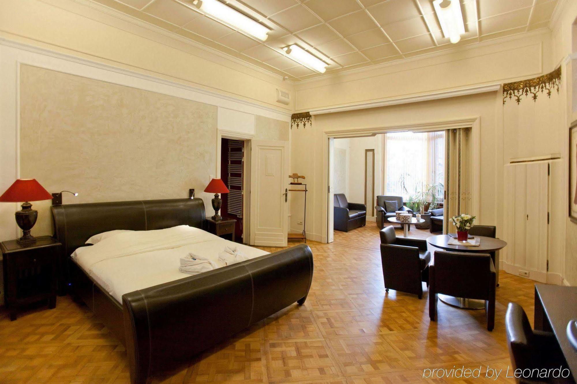 Hotel Orion خنت المظهر الخارجي الصورة